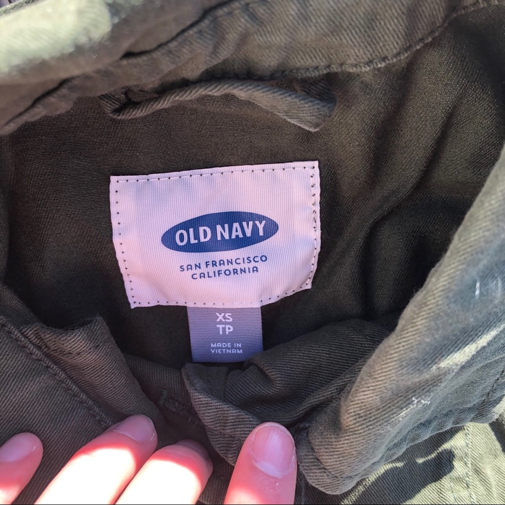 Button up jacket - Picture 2 of 4